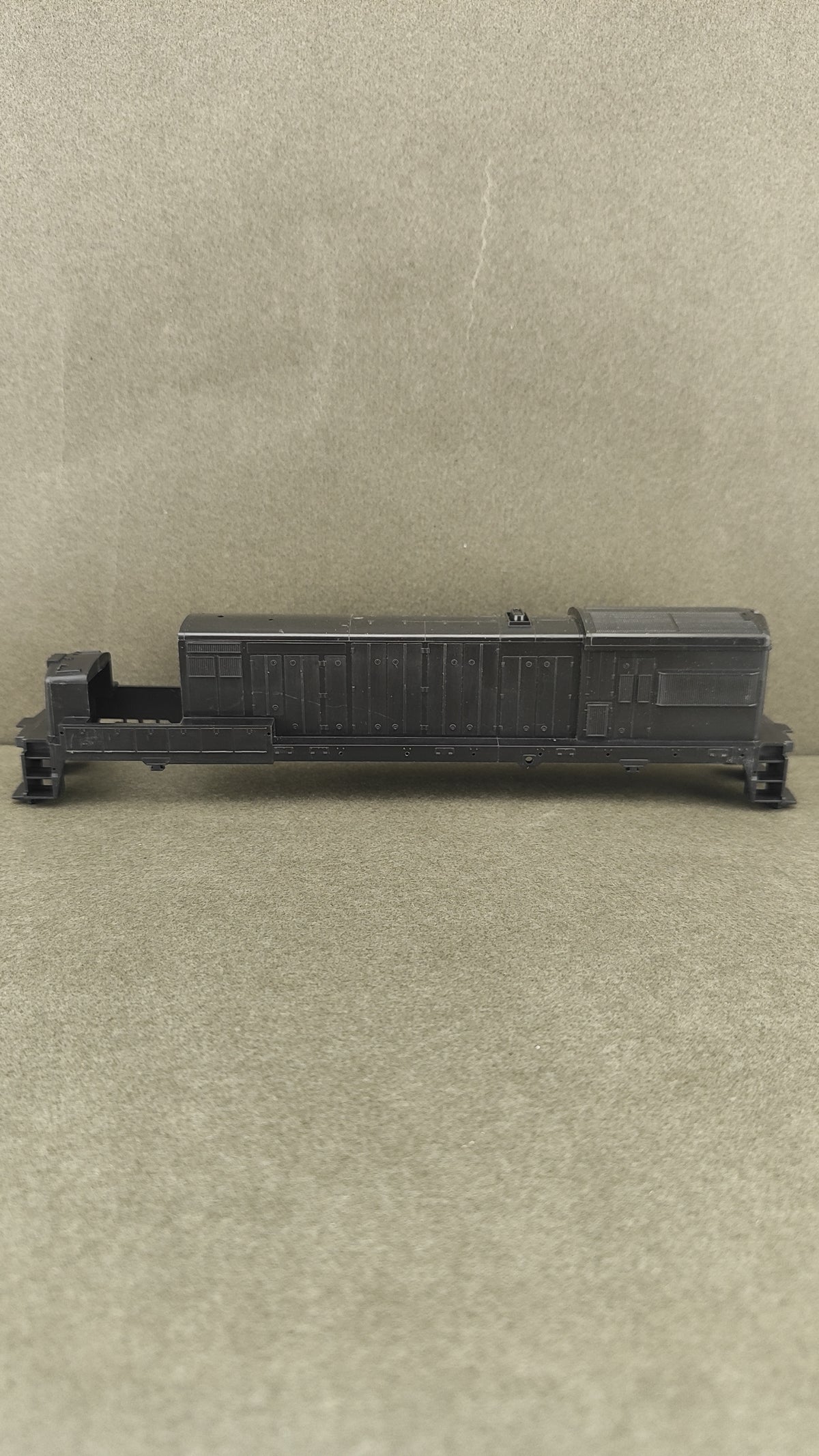 ATH 34800 U33B Undecorated Shell
