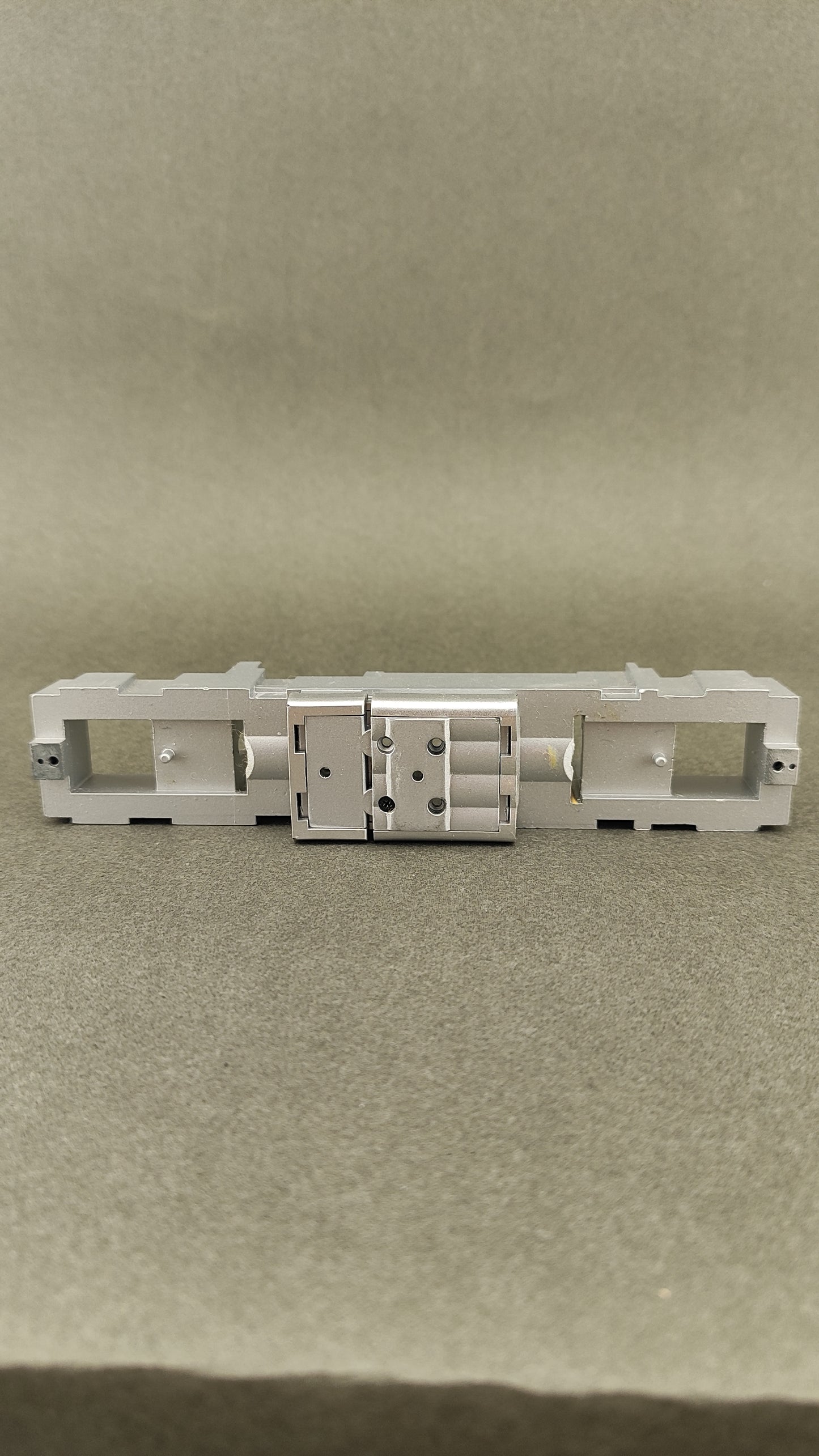 ATH G 19221 F7 B Silver Genesis F units Early style