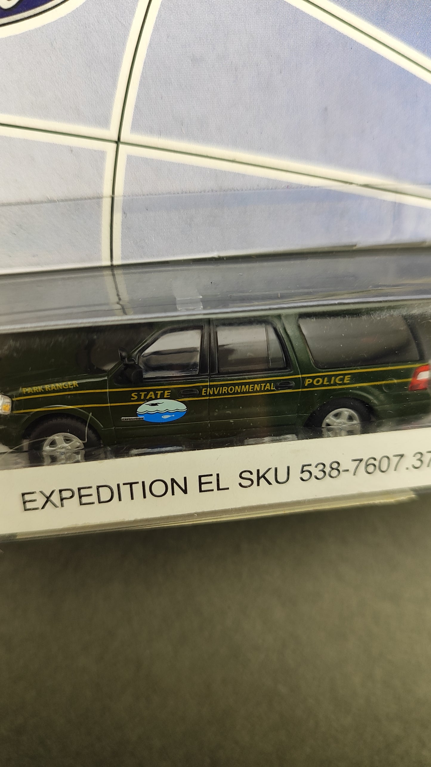 RPT 538-7607.37  Ford Expedition EL State Environmental Police