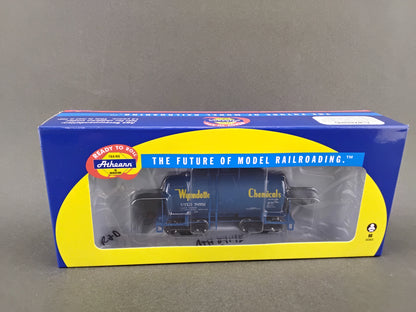 84145 Wyandotte Chemicals UTLX 78552