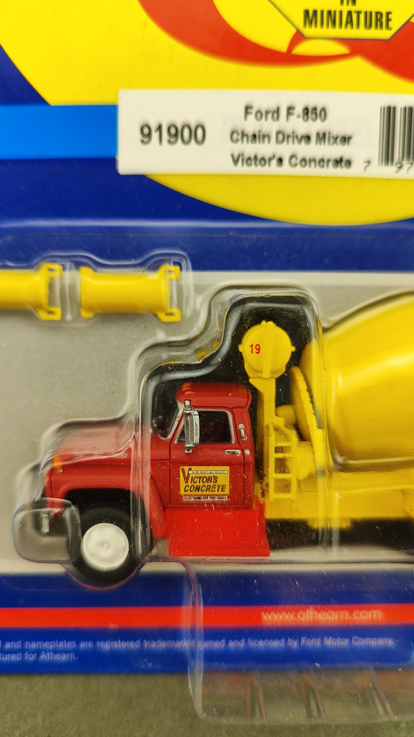 ATH 91900 Ford F-850 Chain drive mixer Victor's Concrete