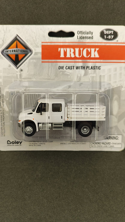 Bol 4174 77 International 2 Axle Crew Cab Stake Truck White Boley Depart 1 87 HO Scale