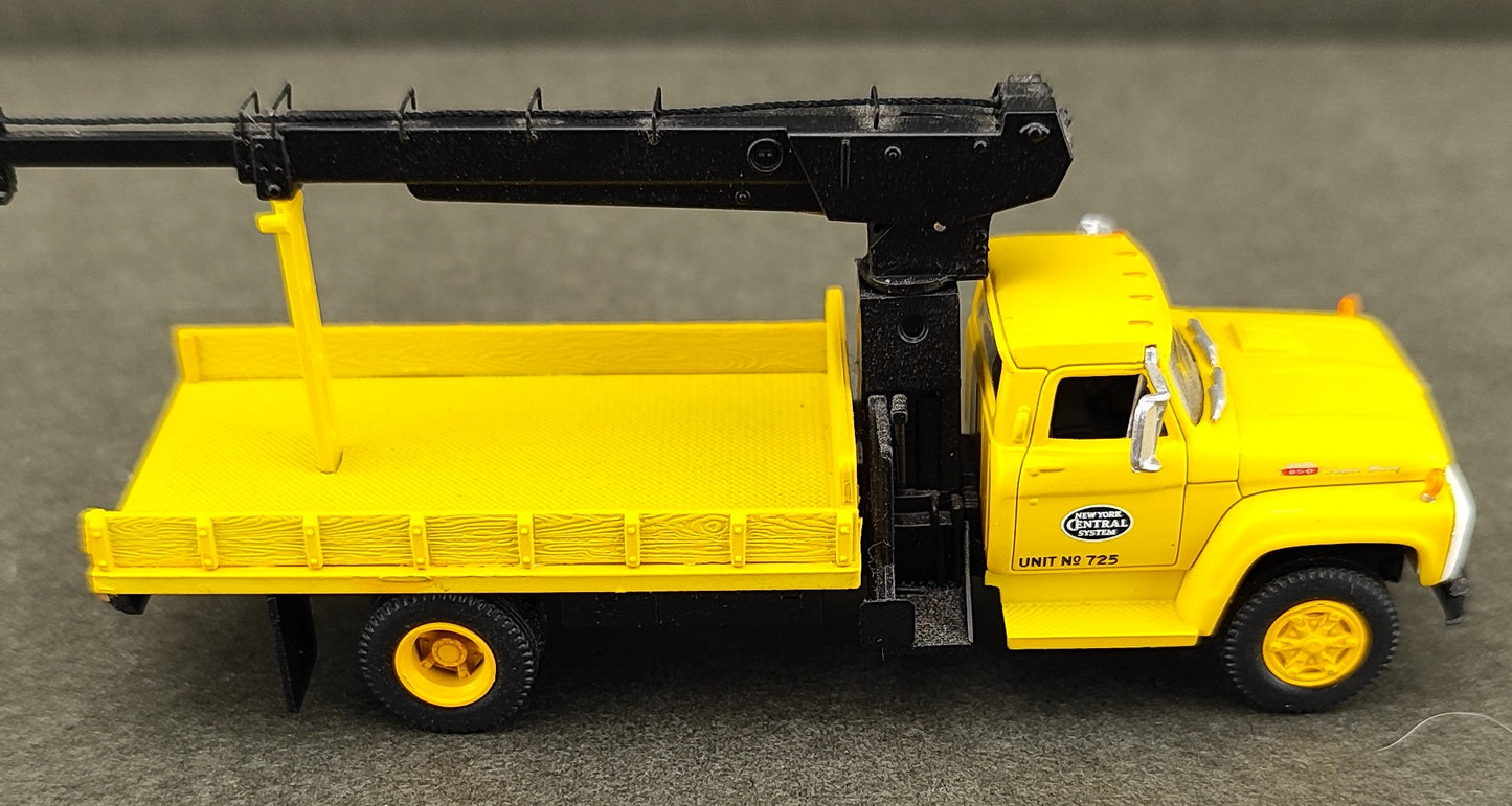 ATH 99425 HO Ford F-850 Boom Truck Kit (undecorated)