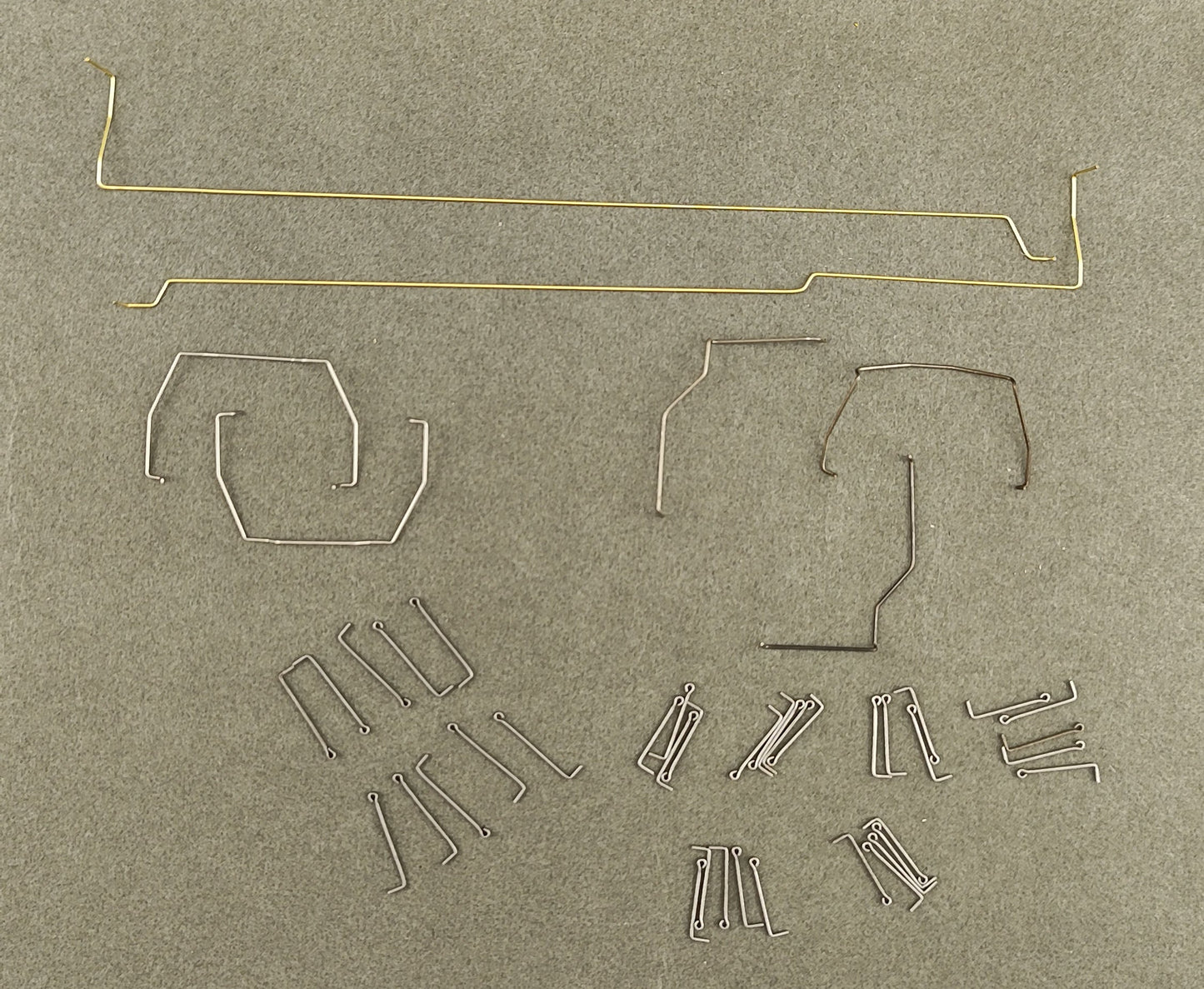 ATH 44029 SD40-2 handrail set