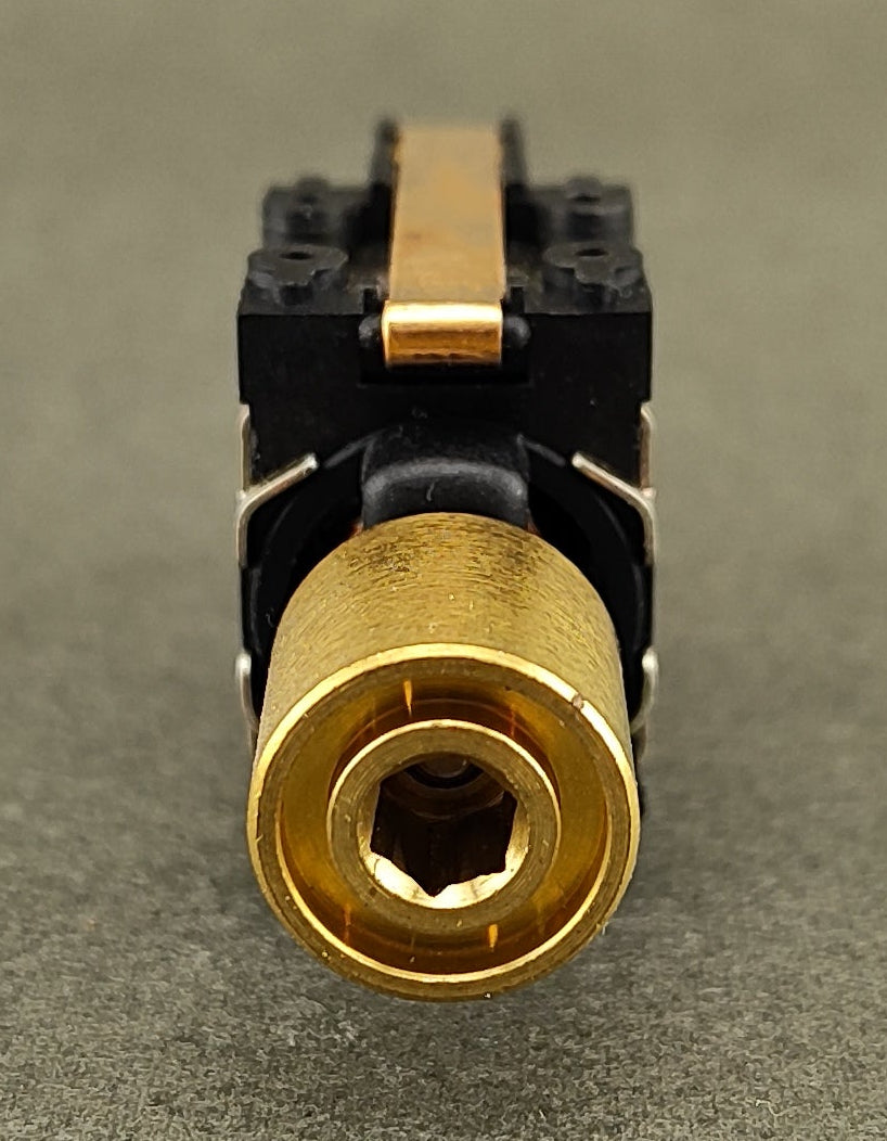 ATH 84086 Athearn RTR replacement motor with hex flywheels for all models except switchers RS3s