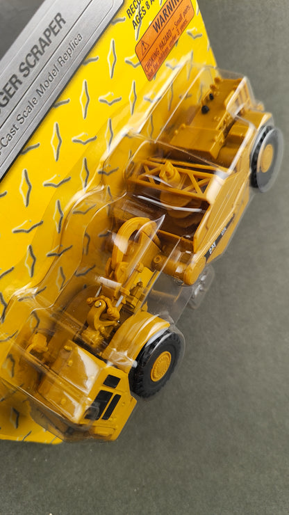 NORSCOT 55405 CAT 1:87 HO Scale Caterpillar 627G Auger Scraper Diecast Model NEW
