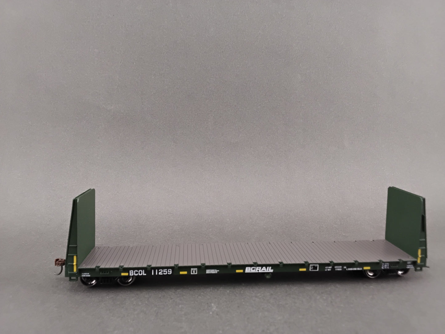 ATH 87727 60' Bulkhead Flat Car