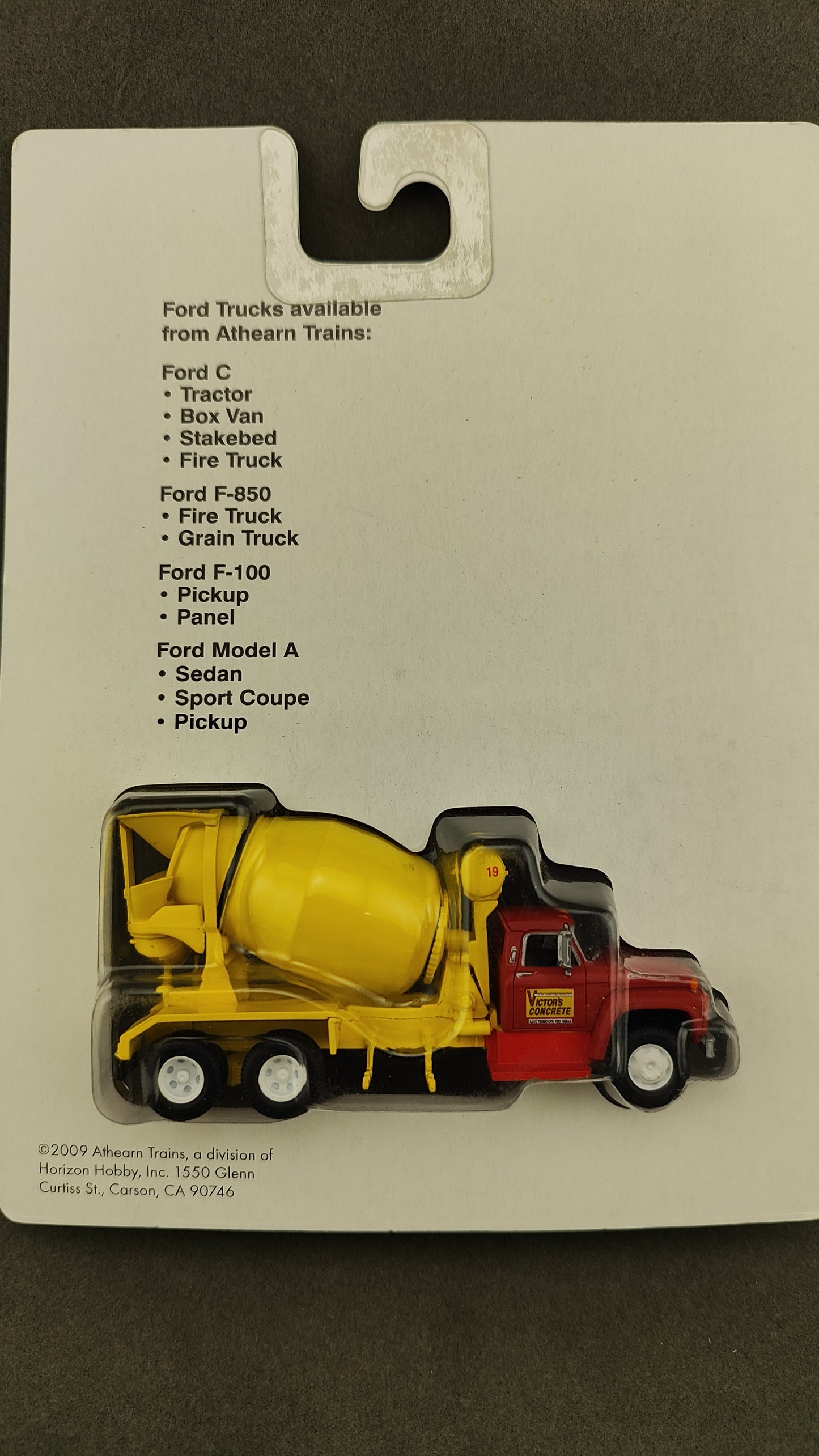 ATH 91900 Ford F-850 Chain drive mixer Victor's Concrete