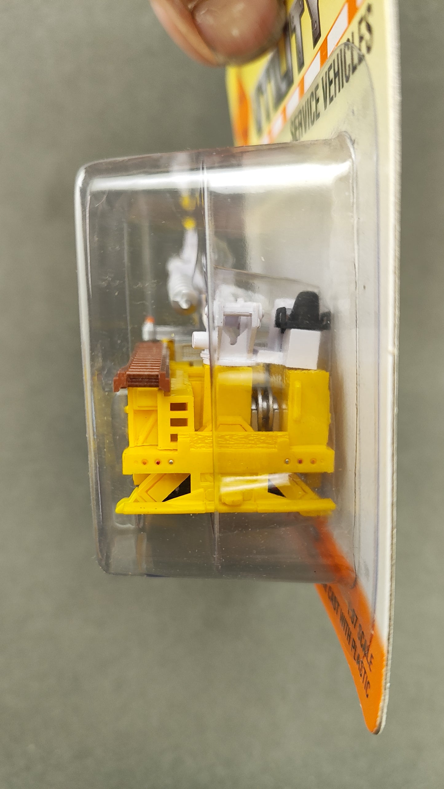 BOL 4132 88 Boley International Auger Truck Yellow HO