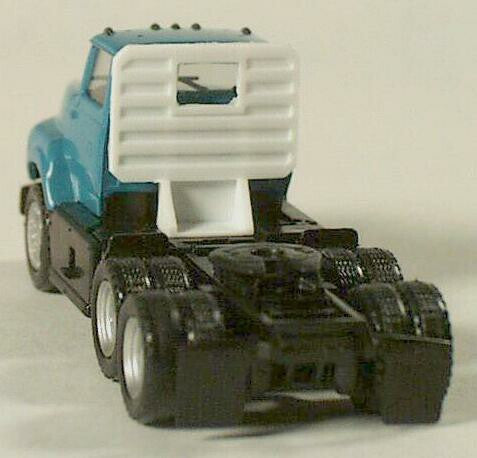 50040 - "Headache Rack" with Window