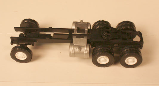 ATH 50608 - Athearn Freightliner chassis   HO