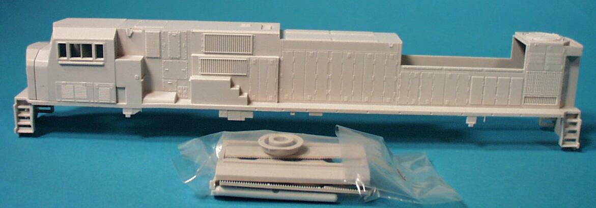 R 546 SD90Mac Shell