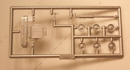 ATH 55015 - S Freightliner accessory set Silver