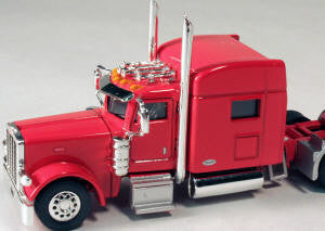T 6006 		Peterbilt 389 with 70 in Standard Sleeper Orange