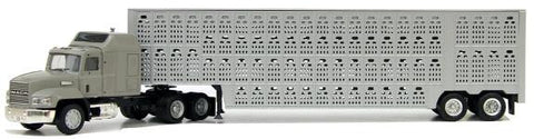 Pro-6349 - Promotex Mack Tractor w/Silver Cattle Trailer