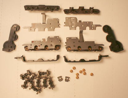 PPW PT33226 8   DD35 Athearn Power Trucks ( fully assembled )