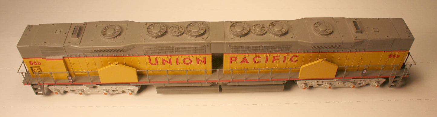 F 67701 -L    Athearn DD35 frame (orig stock) leaded for can motors, fits Athearn DD35 shell