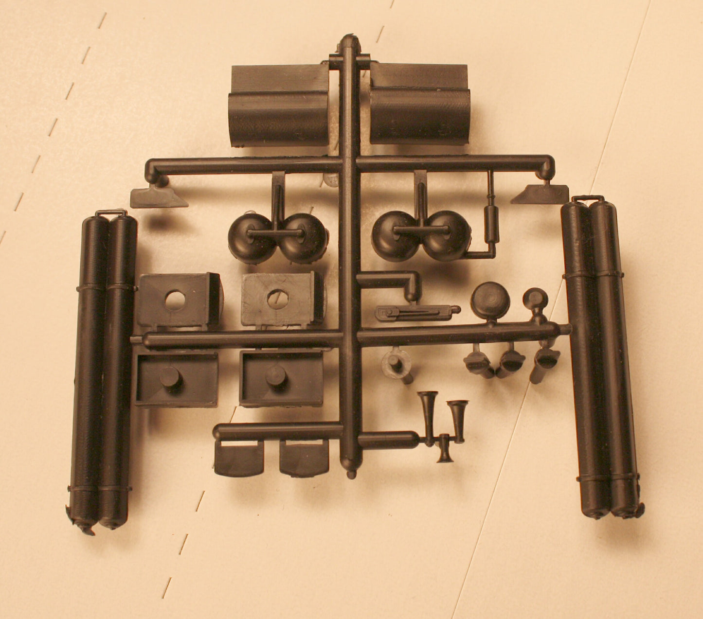 FR-92032  Detail parts (Front Range GP7/9 shell)