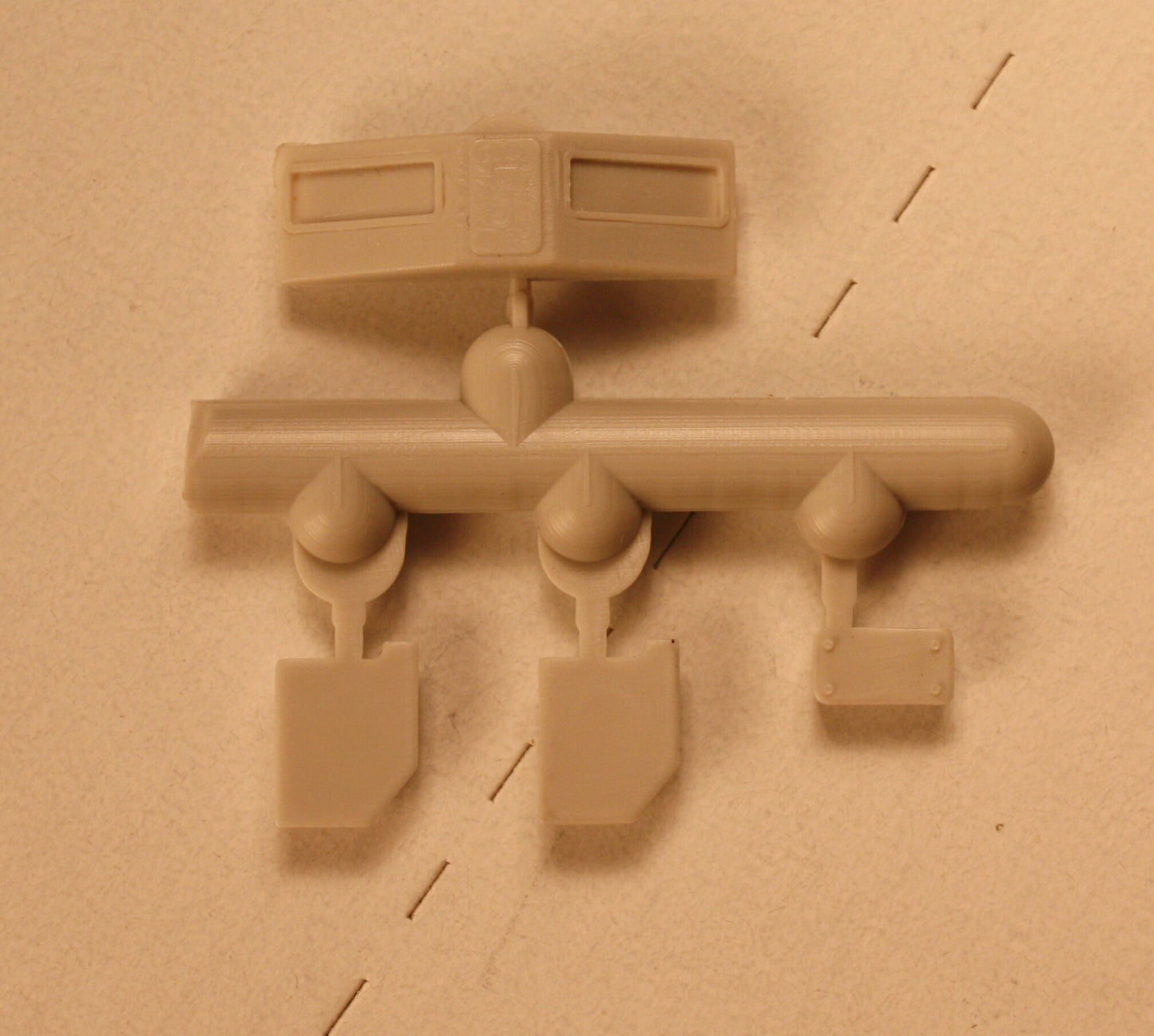 R116A - CF7 Light/#Board/Boxes