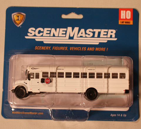 Bol-949-11702      Boley Depart. 1-87  Bus vehicle  Wht (comes with  m of w railroad decals)