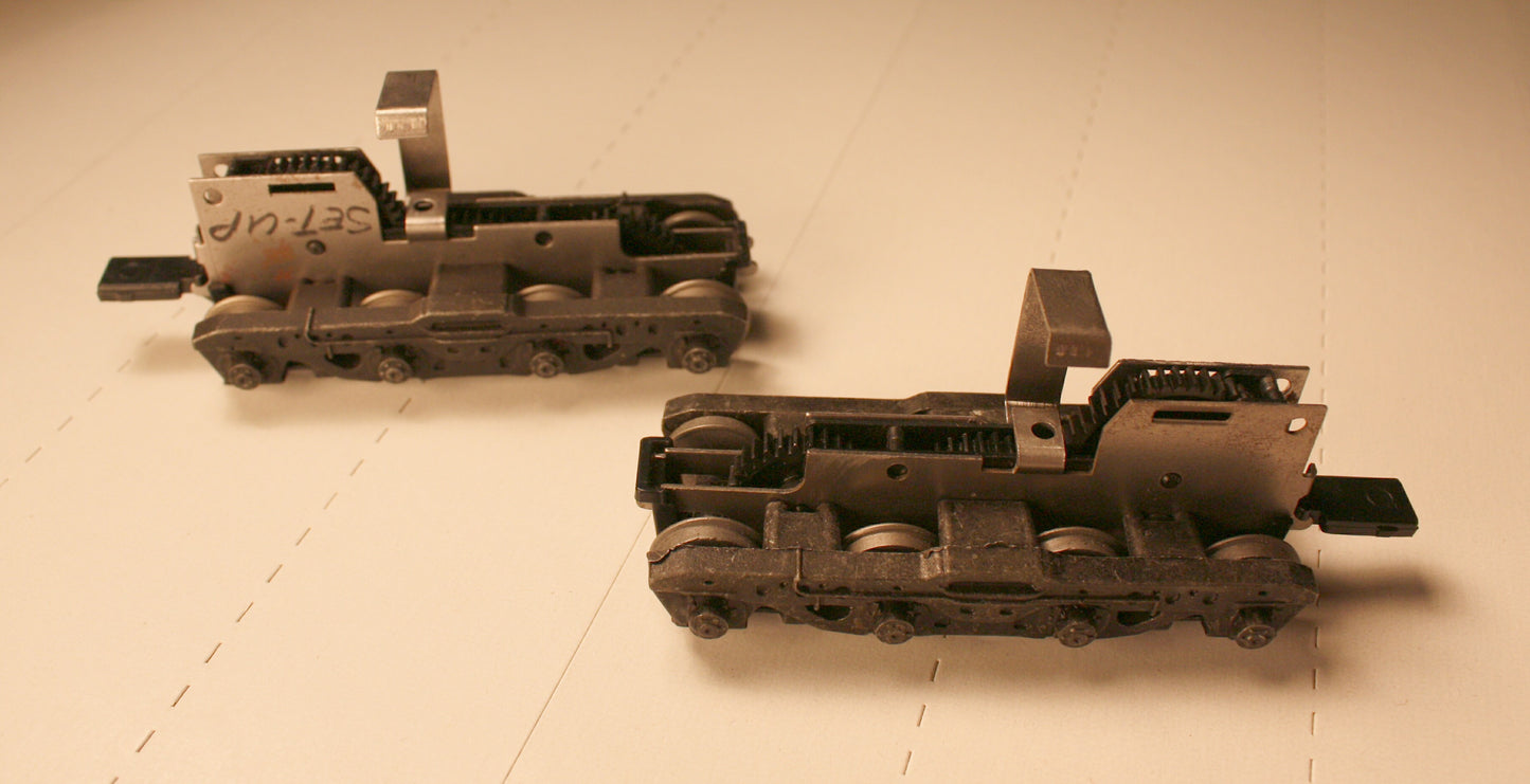 PPW PT33226 8   DD35 Athearn Power Trucks ( fully assembled )