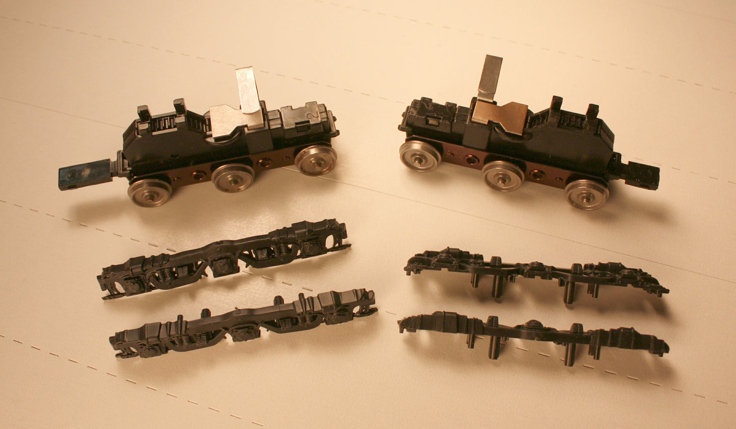 PT33226-7 - Power Trucks:  For Athearn PA