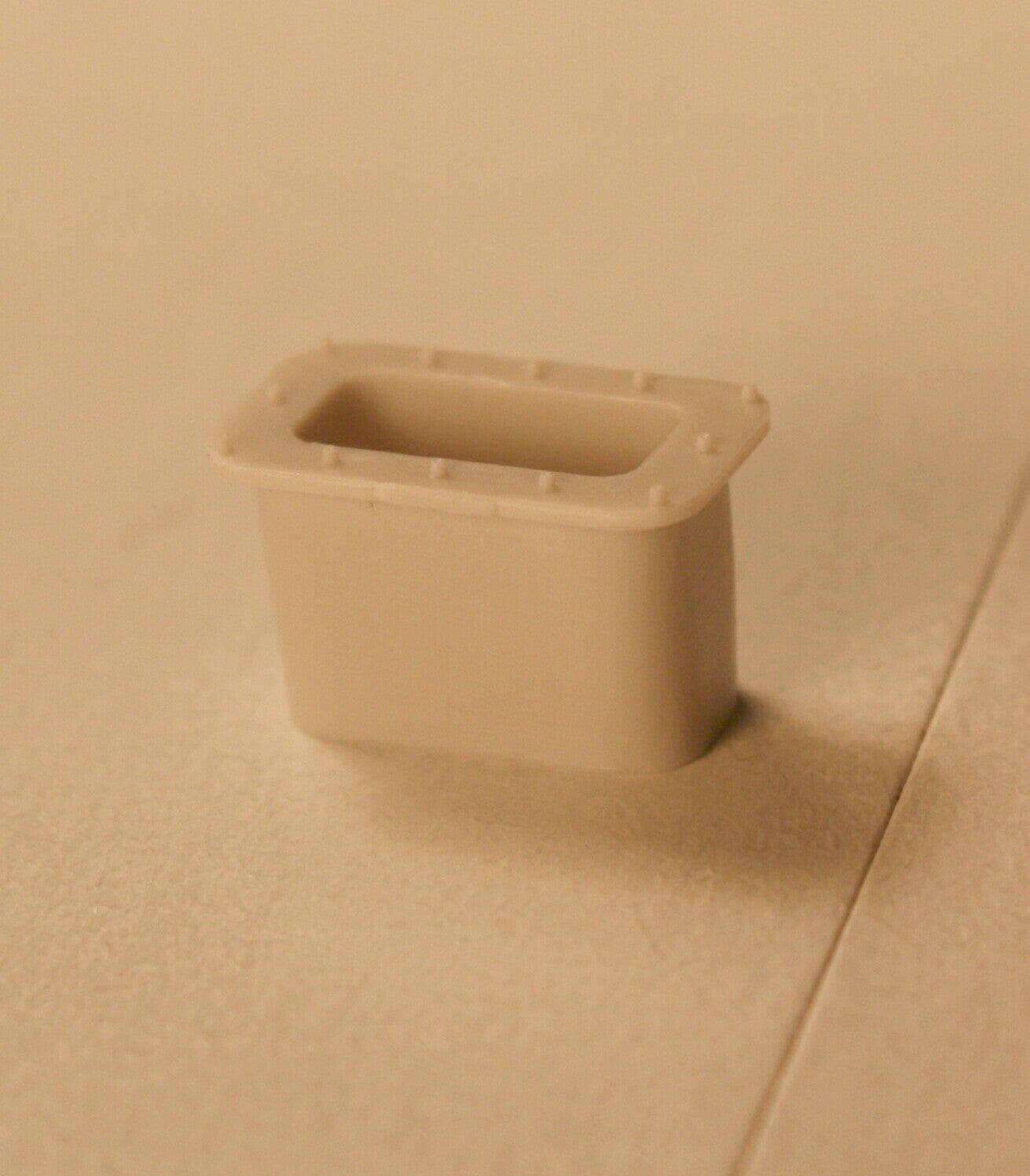 R142 - 9-44CW Exhaust