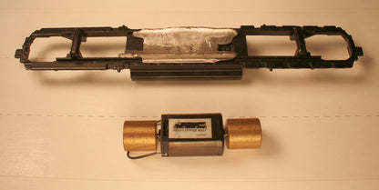 F - 41901 - L  SD45/SDP40 Ath Loco (frame leaded ready to mount can motor)