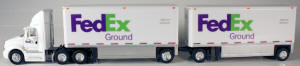 T SPT  3126 International Prostar Drop Deck Doubles FedEx