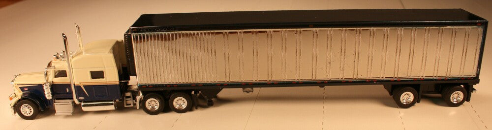 #T-SPT-3244    Peterbuilt 389 w/ owner-operator 53" reefer-wht/blue (only one  in stock)
