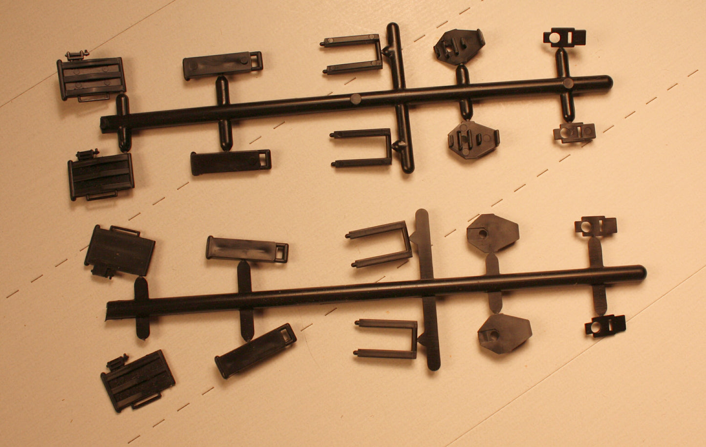 ATH 20025  trailer Hitch Sets 2 sets four hitches