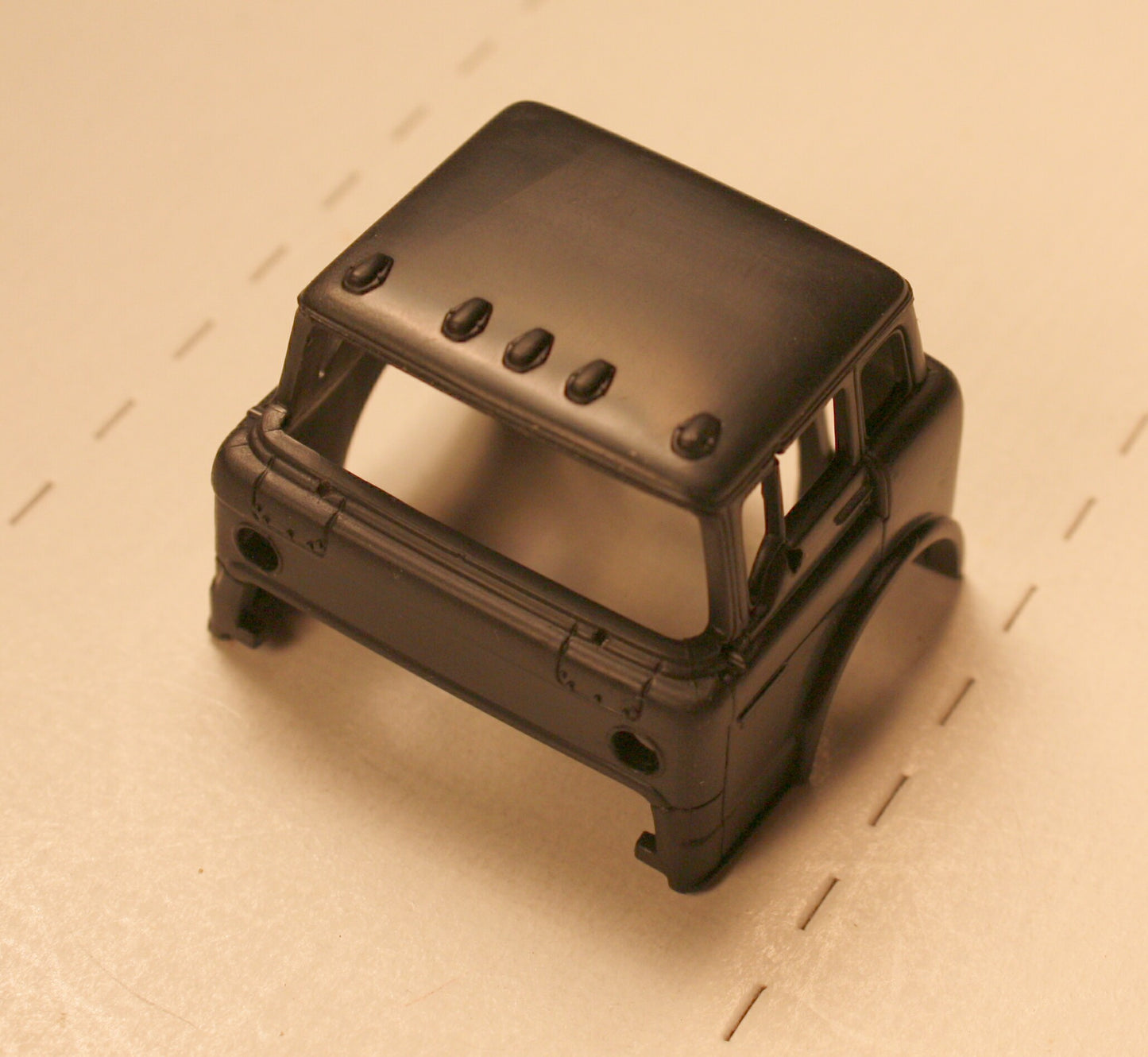 ATH 55024  Ford C cab,  (includes- interior, window set)