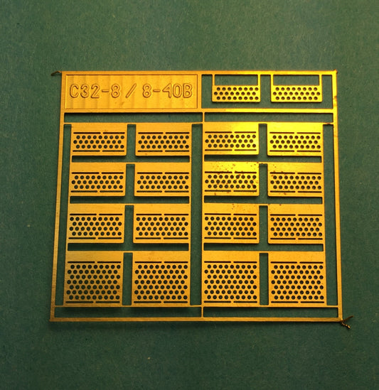 29246 - RPP C32-8/8-40B Brass Diesel Steps