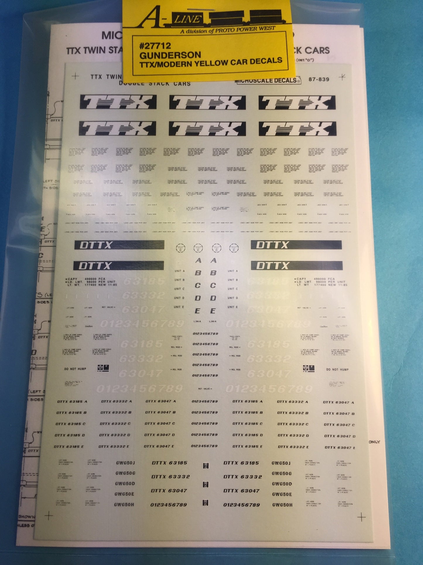 27712 - TTX/Modern (Yellow Car)