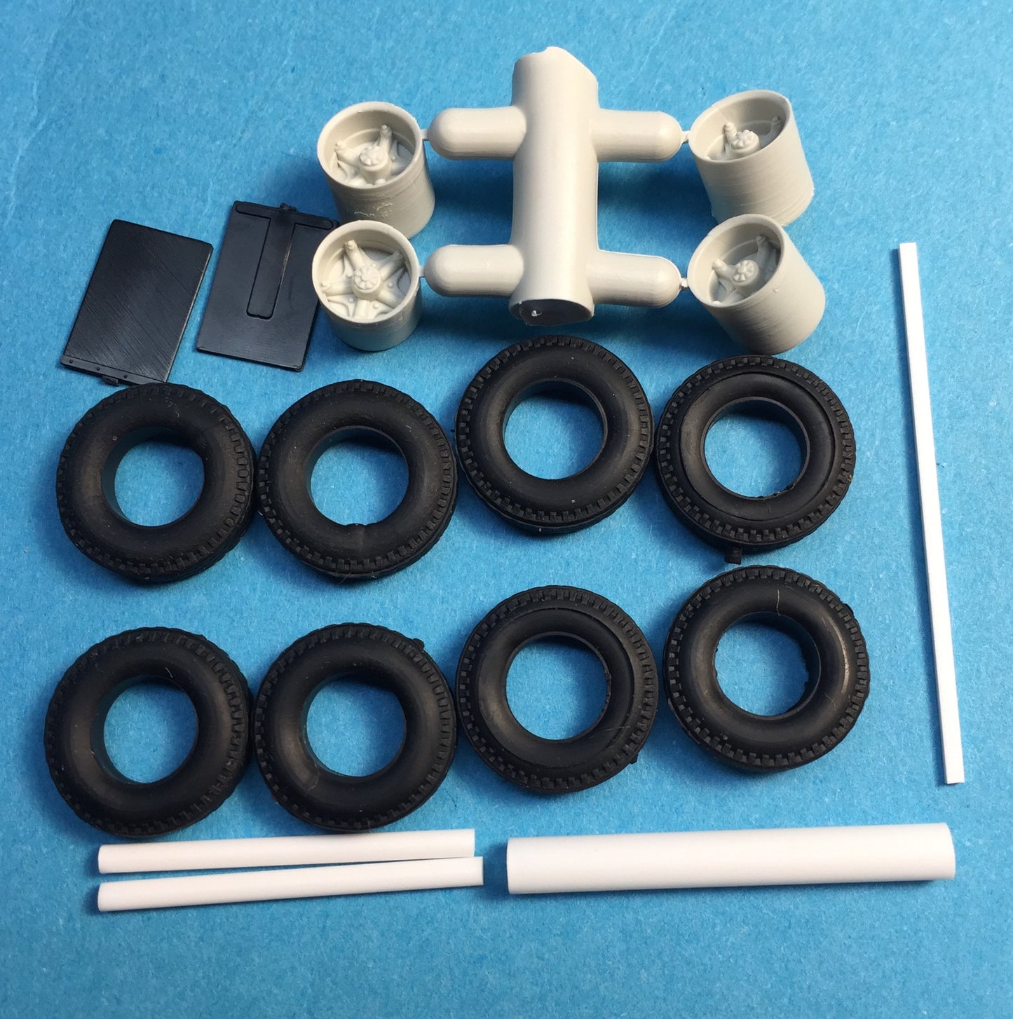 50119 - Dress-up Kit w/Spoke Wheels (8)