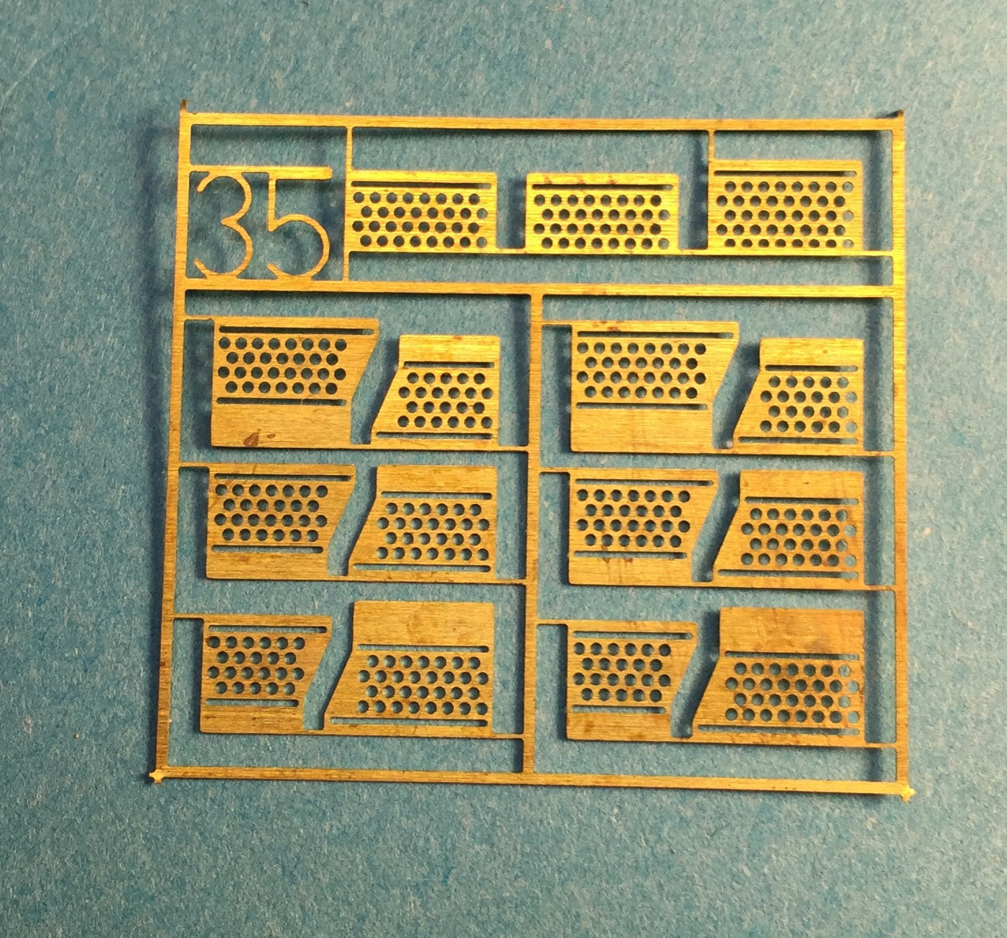 29235 - RPP GP35 Brass Diesel Steps (also fits Athearn)