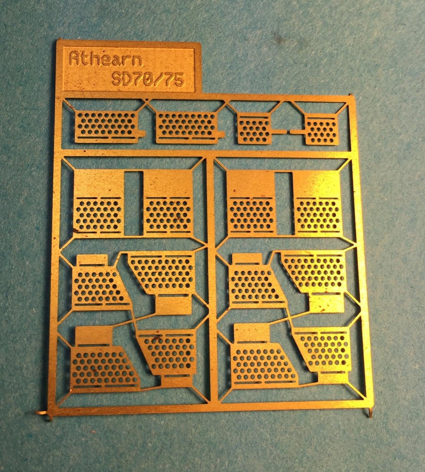 PPW 29262 Athearn SD70 and 75 3 step Brass Diesel Steps
