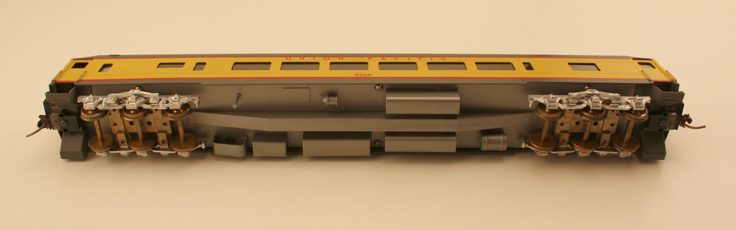 KMT-100   UP 1220 Moderized Harriman coach     painted